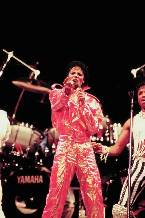 Framed Print : Michael Jackson Performing on Stage Framed Print : Michael Jackson Performing on Stage