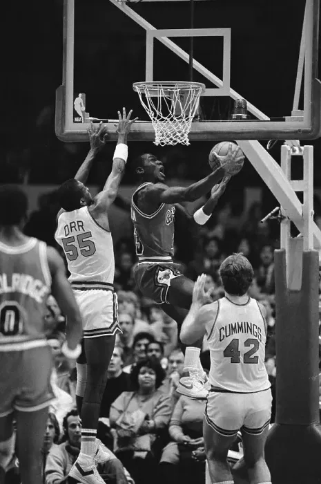 Framed Print : Michael Jordan Going for Layup Against the Knicks Framed Print : Michael Jordan Going for Layup Against the Knicks