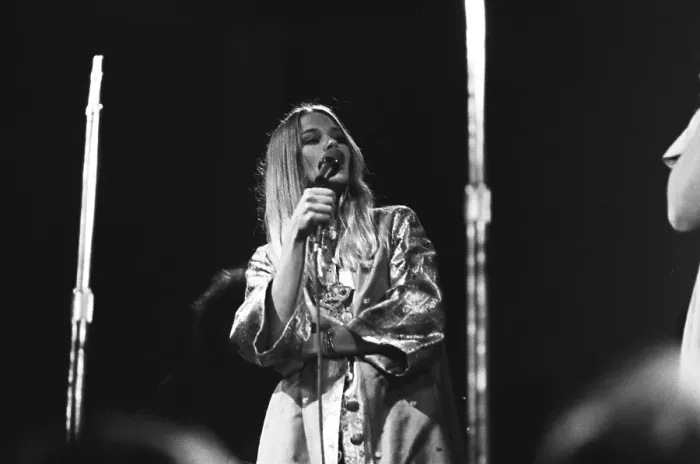Framed Print : Michelle Phillips At The Monterey Pop Festival Framed Print : Michelle Phillips At The Monterey Pop Festival