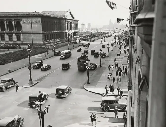 Framed Print : Michigan Boulevard, Chicago, 1932 Framed Print : Michigan Boulevard, Chicago, 1932