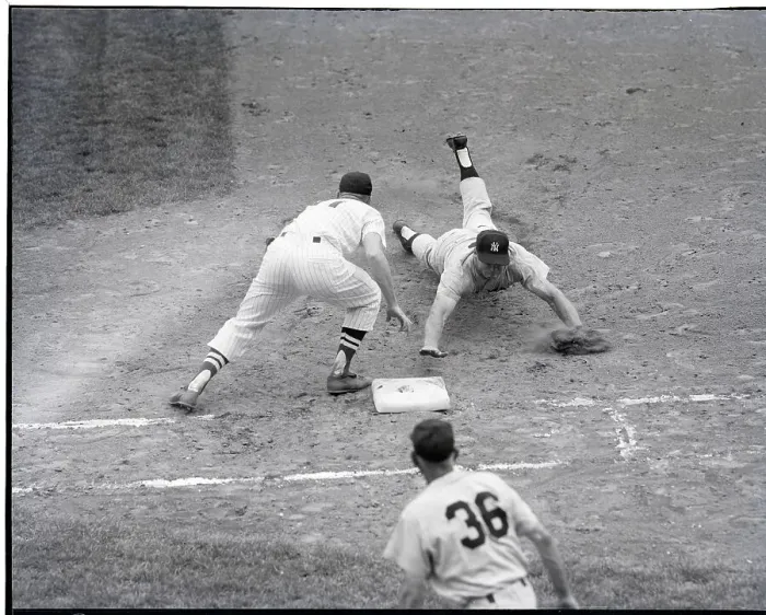 Framed Print : Mickey Mantle Diving For First Base Framed Print : Mickey Mantle Diving For First Base