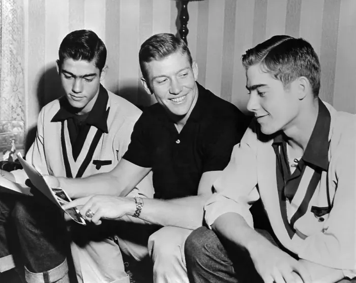 Framed Print : Mickey Mantle Sitting with Brothers Roy and Ray in Commerce, Oklahoma Framed Print : Mickey Mantle Sitting with Brothers Roy and Ray in Commerce, Oklahoma