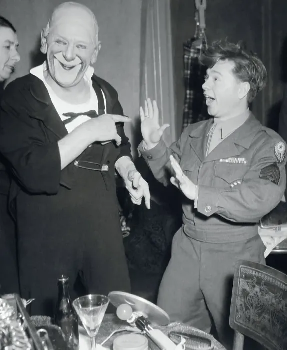 Framed Print : Mickey Rooney and Clown Framed Print : Mickey Rooney and Clown