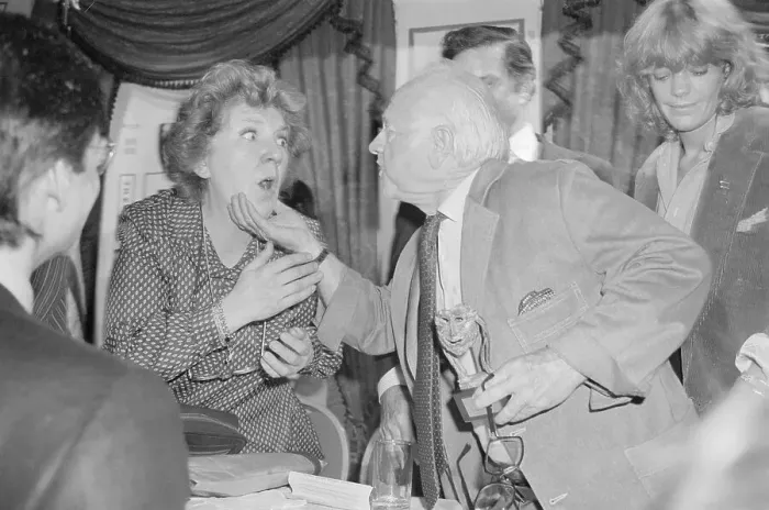 Framed Print : Mickey Rooney with Maureen Stapleton Framed Print : Mickey Rooney with Maureen Stapleton