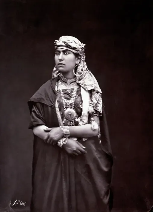 Framed Print : Middle Eastern Woman in Traditional Dress Framed Print : Middle Eastern Woman in Traditional Dress
