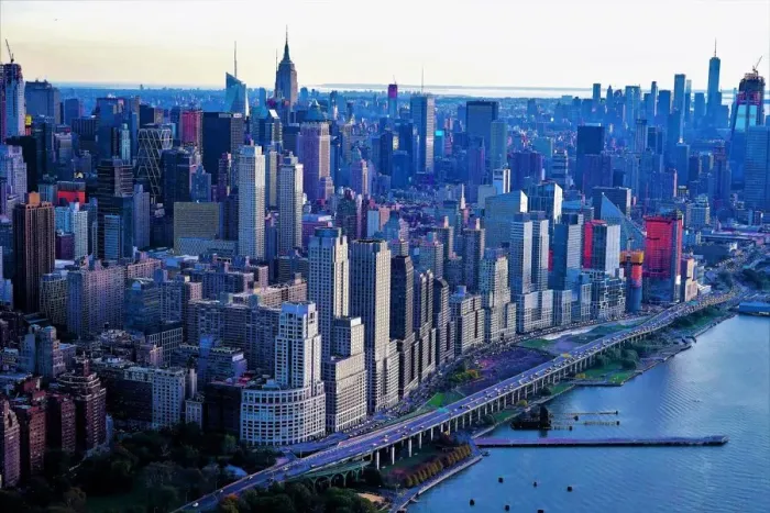 Framed Print : Midtown Manhattan Framed Print : Midtown Manhattan