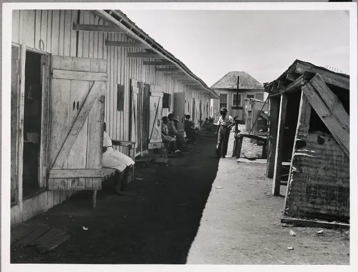 Framed Print : Migrant Workers In Homes For Wokers Framed Print : Migrant Workers In Homes For Wokers