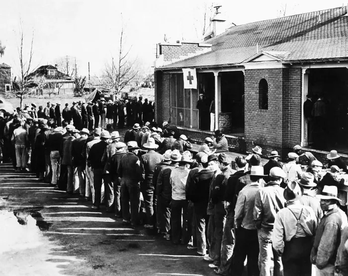 Framed Print : Migrant Workers Line Up for Food Framed Print : Migrant Workers Line Up for Food
