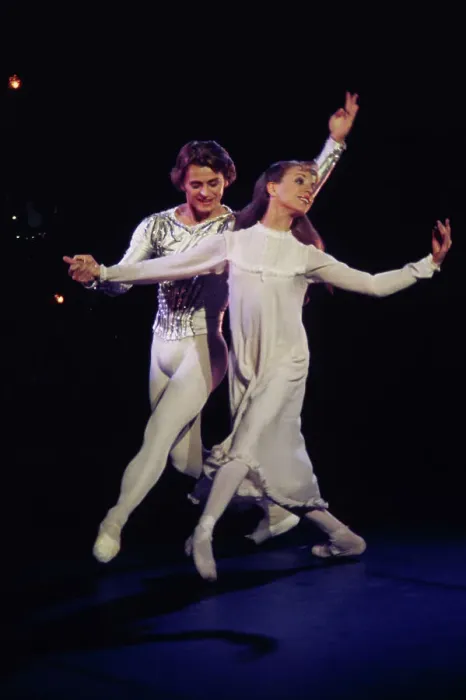 Framed Print : Mikhail Baryshnikov and Gelsey Kirkland Dancing Together