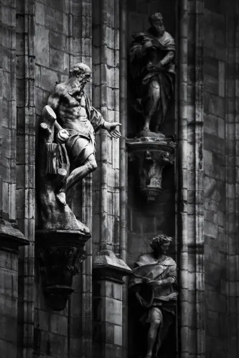 Framed Print : Milan Cathedral at Duomo di Milano, Milan, Italy Framed Print : Milan Cathedral at Duomo di Milano, Milan, Italy