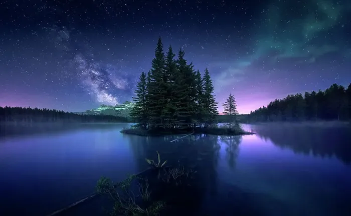 Framed Print : Milky way and Aurora Borealis at Two Jack Lake Framed Print : Milky way and Aurora Borealis at Two Jack Lake