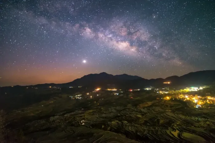 Framed Print : The milky way over Duoyishu area (Yuanyang)
