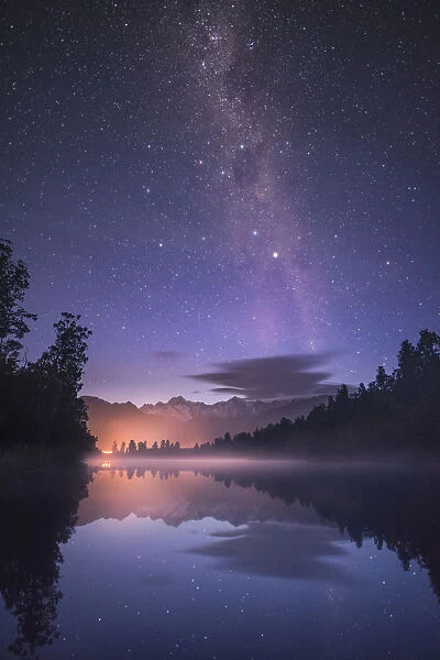 Milky way at Lake Matheson