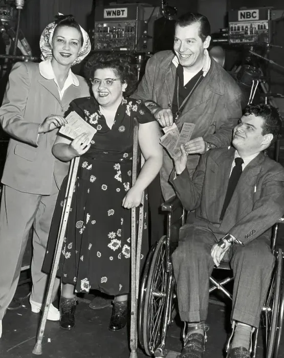 : Milton Berle & Jane Froman : Milton Berle & Jane Froman