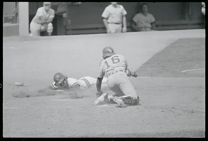 Framed Print : Milwaukee Brewers Kurt Bevacqua Scoring Framed Print : Milwaukee Brewers Kurt Bevacqua Scoring
