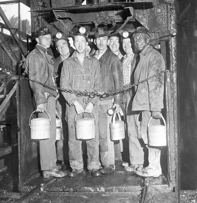 Framed Print : Miners Settle Strike Framed Print : Miners Settle Strike