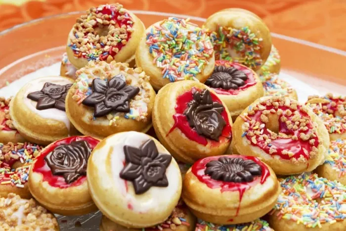Framed Print : Mini donuts Framed Print : Mini donuts