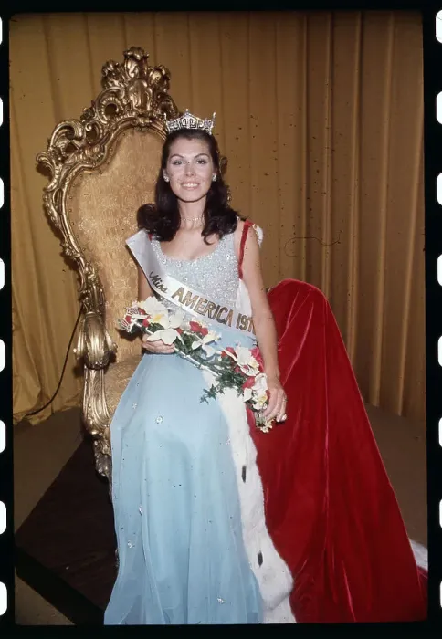 Framed Print : Miss America 1972 Sitting on Throne Framed Print : Miss America 1972 Sitting on Throne