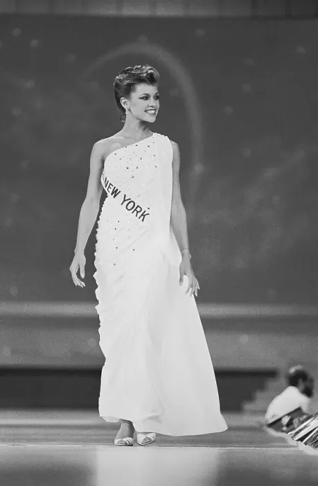 Framed Print : Former Miss America Vanessa Williams During Competition