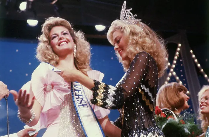 Framed Print : Miss Universe 1981 Receiving Title Framed Print : Miss Universe 1981 Receiving Title