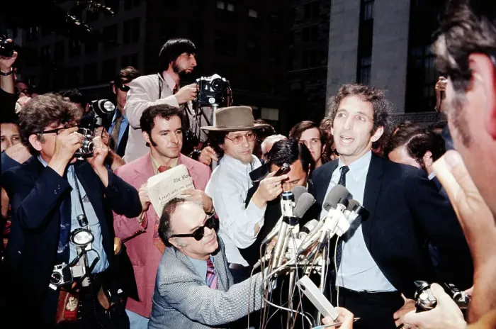 Framed Print : MIT Associate Daniel Ellsberg Speaking to Reporters