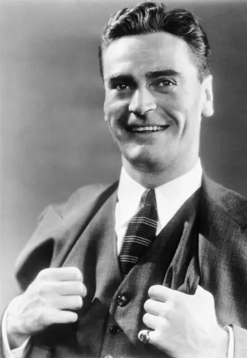 Framed Print : MODEL FRANK COLEMAN IN SUIT, 1932 Framed Print : MODEL FRANK COLEMAN IN SUIT, 1932