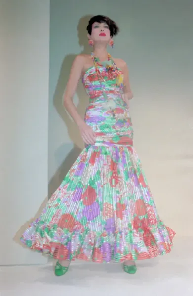 Oscar de la Renta Evening Gown Print, Spring 1985. Art Prints, Posters &  Puzzles from Fine Art Storehouse
