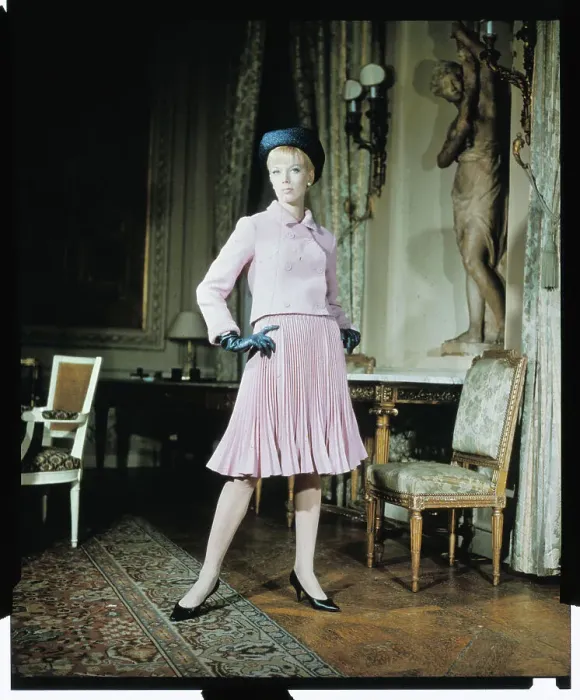 Framed Print : Model Wearing Pierre Balmain Creation Framed Print : Model Wearing Pierre Balmain Creation