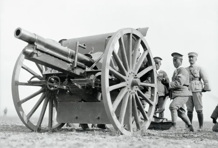 Framed Print : Modern Field Gun Framed Print : Modern Field Gun
