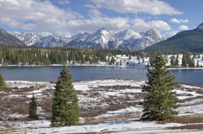 Framed Print : Molas Lake and the San Juan Mountains, Molas Divide, Highway 550, Colorado, USA