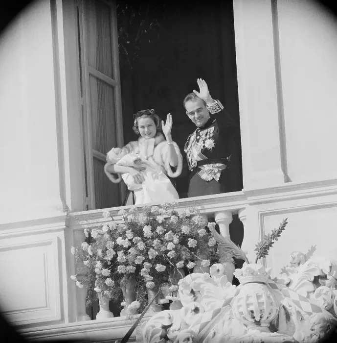 Framed Print : Monaco's Royals Waving Framed Print : Monaco's Royals Waving