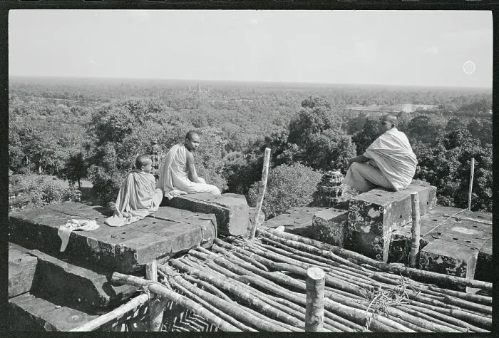Framed Print : Monks Sitting on Mount Bakheng