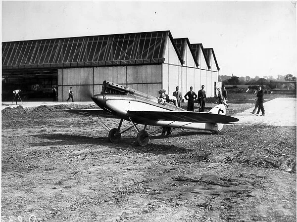 Monoplane. 30th August 1927: De Havillands DH 71 Tiger Moth about to take off