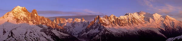 Mont-Blanc mountain range at sunset