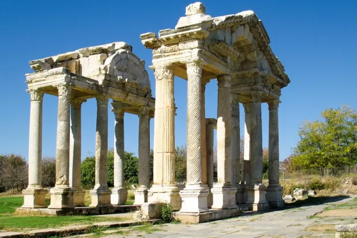 Framed Print : The monumental gateway, Aphrodisias, Turkey Framed Print : The monumental gateway, Aphrodisias, Turkey