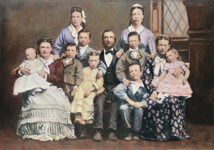 Framed Print : Mormon Family with Two Wives and Nine Children Framed Print : Mormon Family with Two Wives and Nine Children