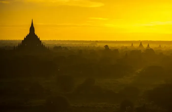 Framed Print : Morning Bagan Framed Print : Morning Bagan