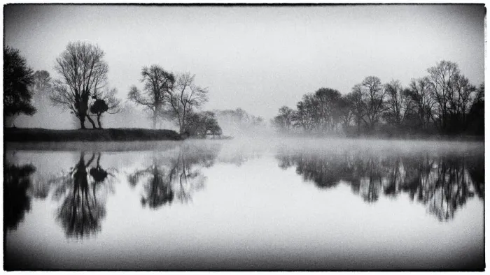Framed Print : Morning of fog on the river Cher, Savonnieres, France Framed Print : Morning of fog on the river Cher, Savonnieres, France