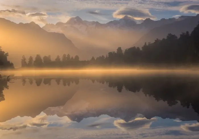 Framed Print : Morning mist at Lake Matheson Framed Print : Morning mist at Lake Matheson