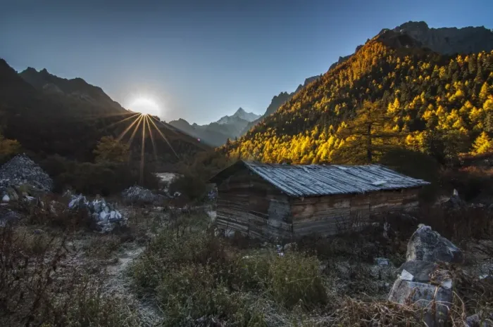 Framed Print : Morning at yading