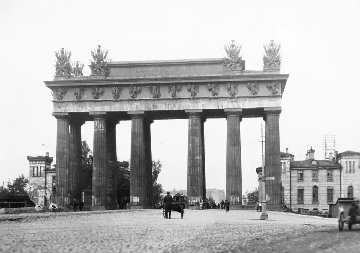 Framed Print : Moscow Gate Framed Print : Moscow Gate