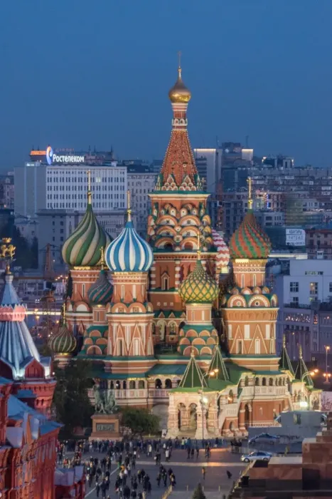 Framed Print : Moscow, Russia, Red square, view of St. Basils Cathedral Framed Print : Moscow, Russia, Red square, view of St. Basils Cathedral