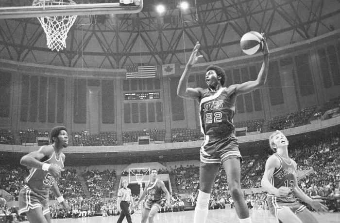 Framed Print : Moses Malone Shooting Ball Framed Print : Moses Malone Shooting Ball