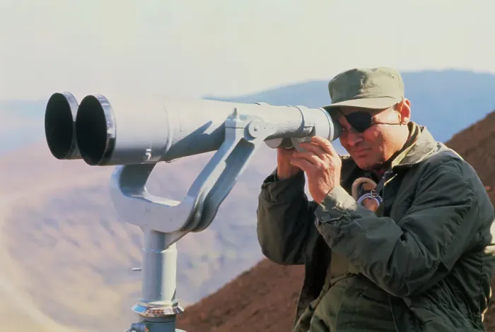 Framed Print : Moshe Dayan Looking Through Binoculars Framed Print : Moshe Dayan Looking Through Binoculars