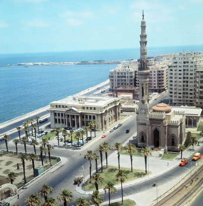 Framed Print : Mosque and Minaret in Alexandria Framed Print : Mosque and Minaret in Alexandria