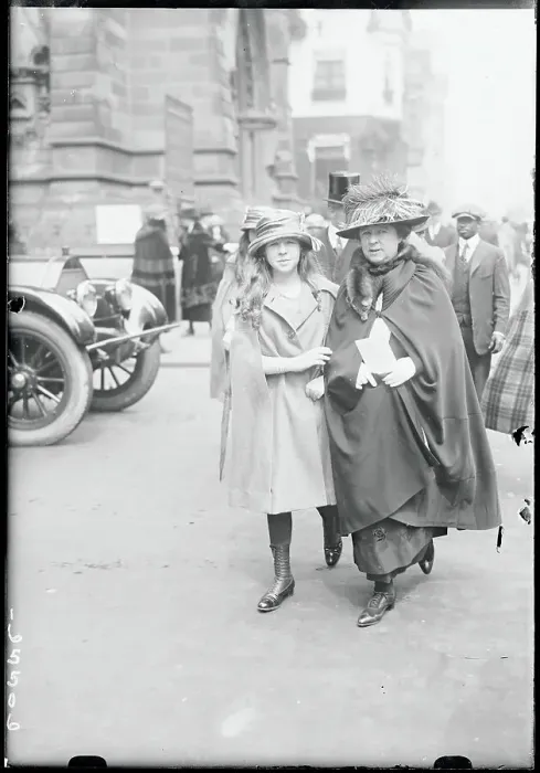 Framed Print : Mother and Daughter Strolling Along Fifth Avenue Framed Print : Mother and Daughter Strolling Along Fifth Avenue
