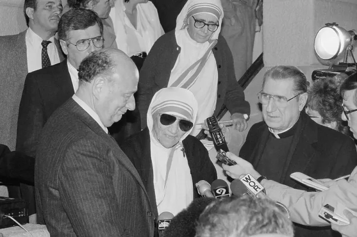 Framed Print : Mother Teresa's New York Press Conference Framed Print : Mother Teresa's New York Press Conference