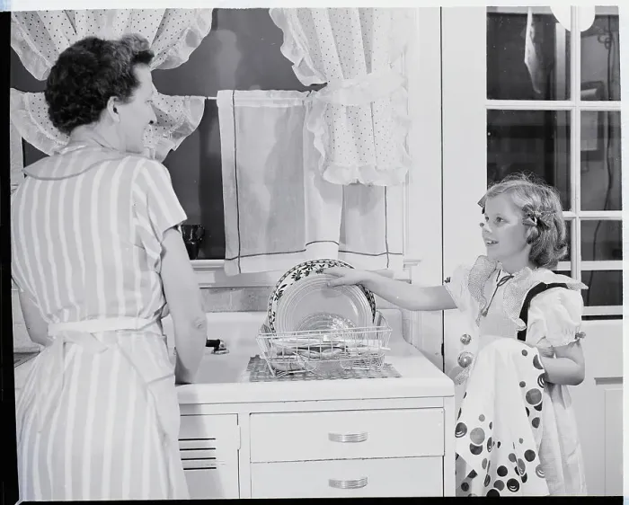 Framed Print : Mother Washing Dishes, Daughter Drying Them Framed Print : Mother Washing Dishes, Daughter Drying Them