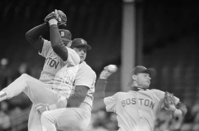 Framed Print : Motion Postures of Roger Clemens During a Pitch Framed Print : Motion Postures of Roger Clemens During a Pitch