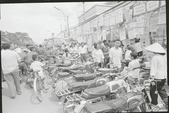 Framed Print : Motorcyles in Saigon